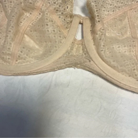 34DDD Paramour Bra with Flaw 34F Eyelash Lace Demi Underwire Cream Nude - Picture 5 of 11